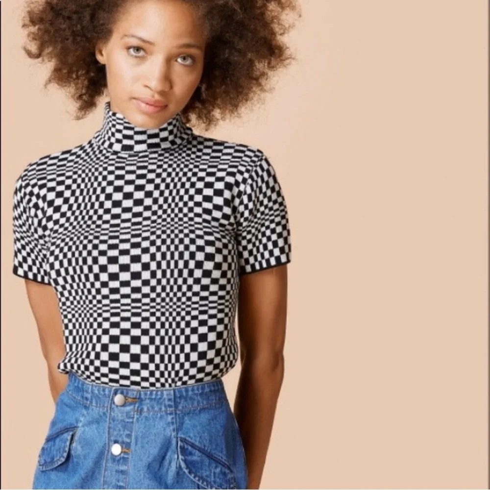 Unif Echo Checkered Optical Illusion Knit Mock Neck Sweater Top - Picture 5 of 5